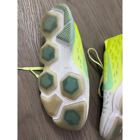 Nike Zoom Fit Agility Training Shoes Women’s Size 8.5 | Yellow | 684984-702 - Picture 8 of 9